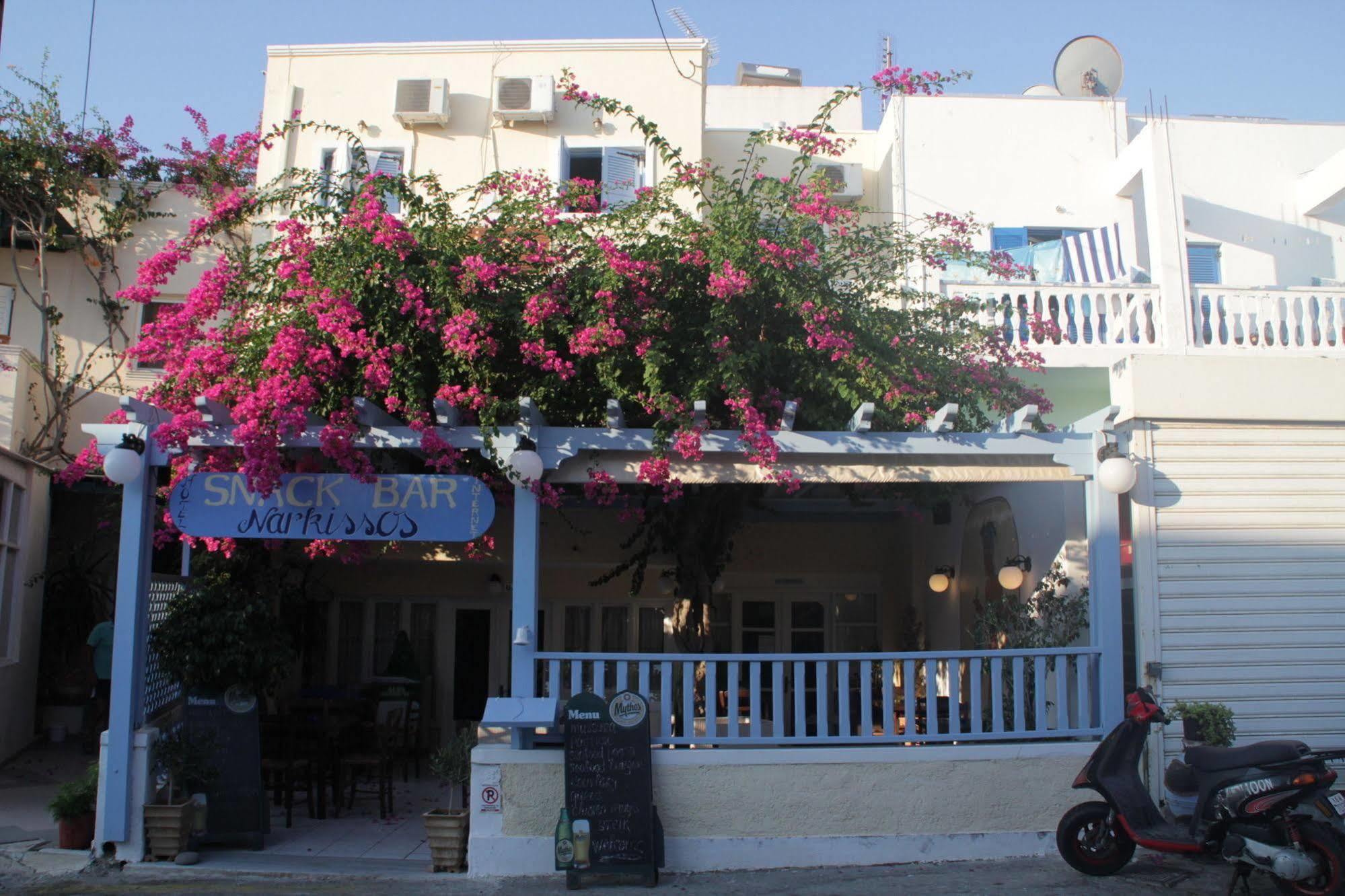 Narkissos Hotel Kamári Exterior foto